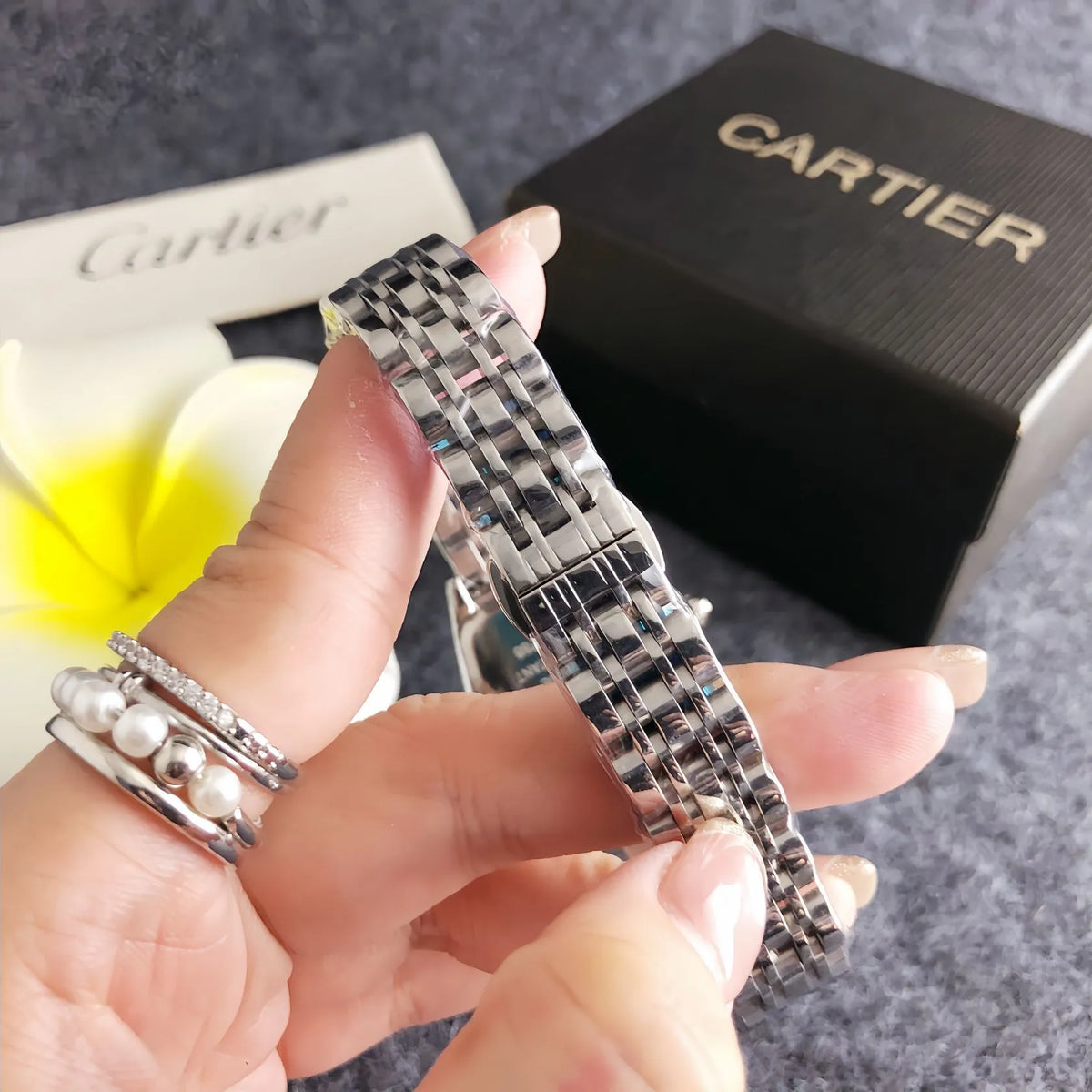 Elodie – Crystal Roman Watch