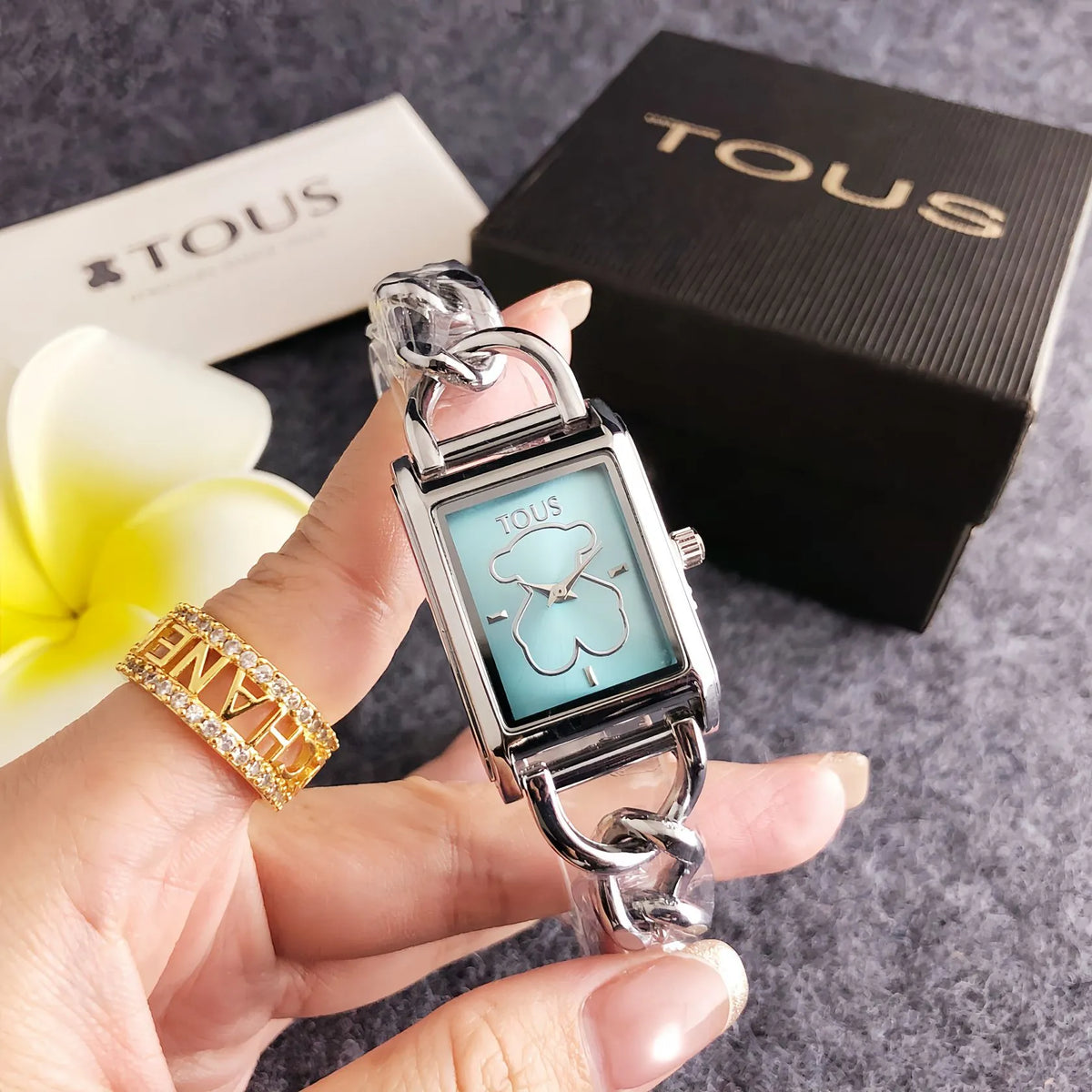 Virelle – Signature Chain Watch