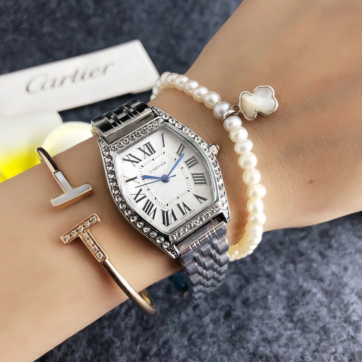 Elodie – Crystal Roman Watch